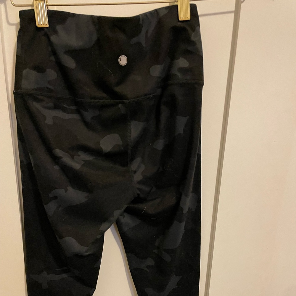Yoga / workout leggings S